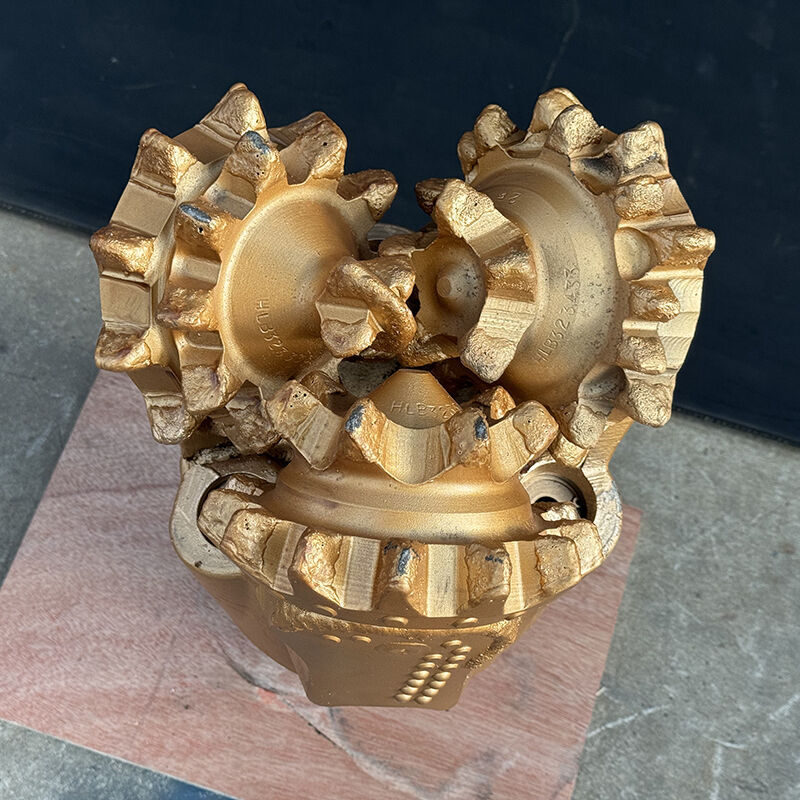 9 7/8 pollici (250 mm) IADC137 velocità di perforazione veloce mulino dente Tricone trapano per formazione morbida