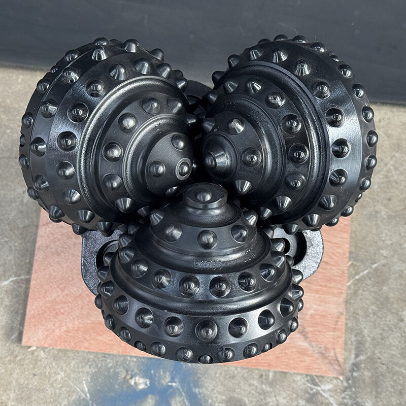 Punta per trapano tricono con inserti in carburo di tungsteno IADC737 da 244 mm per un'efficiente esplorazione di petrolio e gas