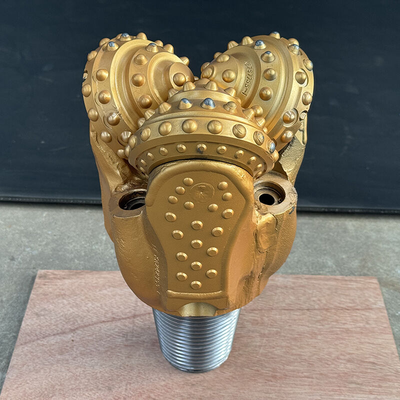 6 1/2 pollici IADC637 Dente di acciaio Tricone trapano per la perforazione rapida in formazioni morbide